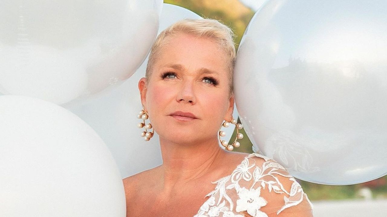 Xuxa celebra 61 anos e revela segredos de saúde e longevidade Lorena Bueri