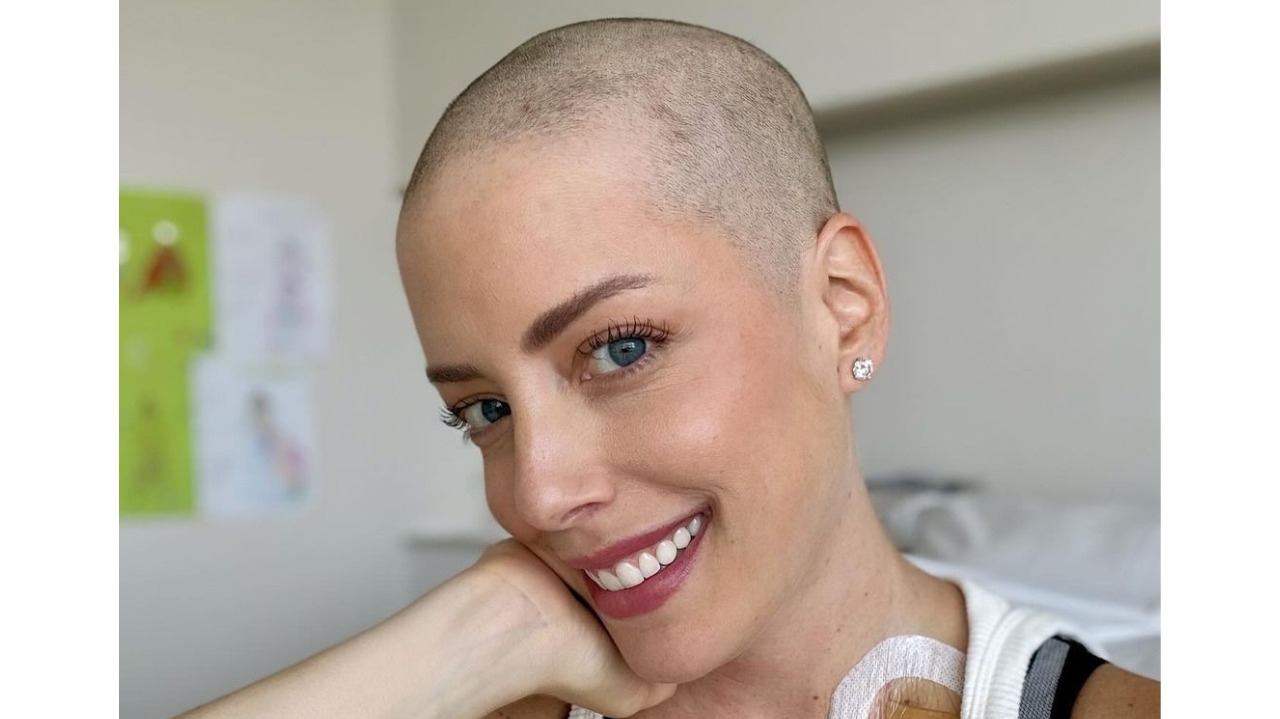 Recém-transplantada, Fabiana Justus faz transfusão de sangue para fortalecer seu organismo Lorena Bueri