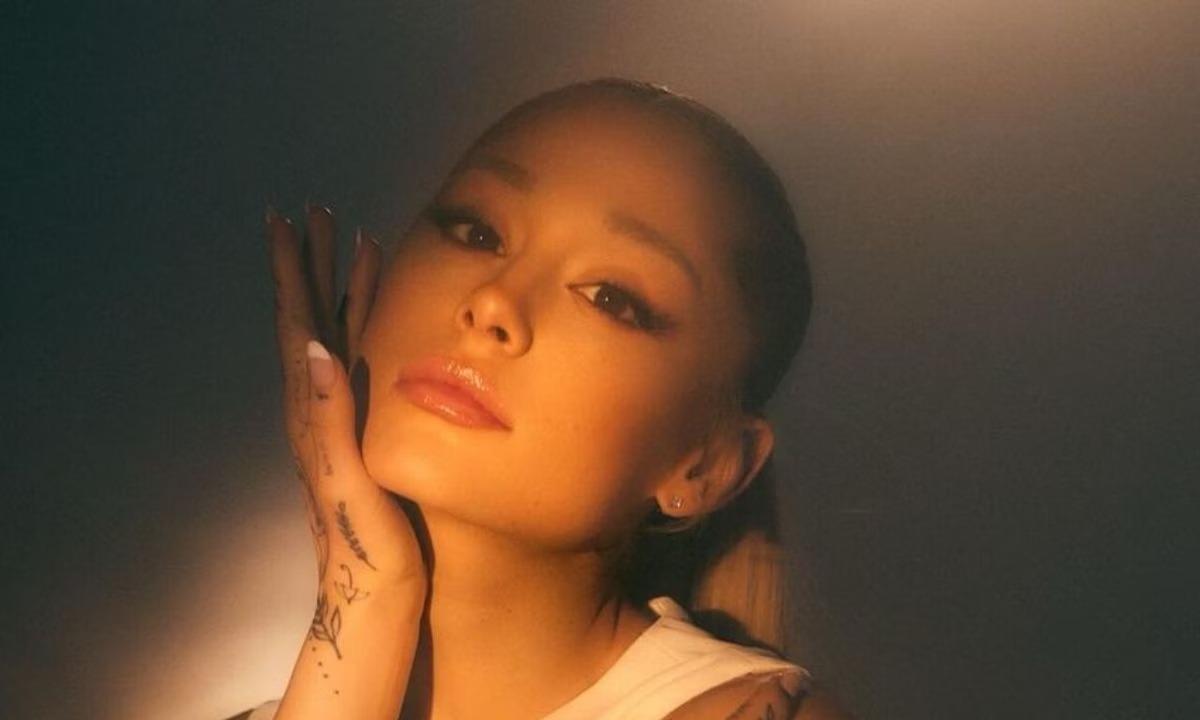 Letra e tradução: ‘we can’t be friends (wait for your love)’ – Ariana Grande