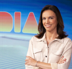 Depois de seis dias ao vivo no Rio Grande do Sul, Ana Paula Araújo volta a apresentar Bom Dia Brasil no Rio de Janeiro
