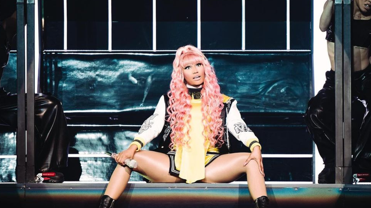 Nicki Minaj é detida em aeroporto após ser acusada por porte de drogas Lorena Bueri