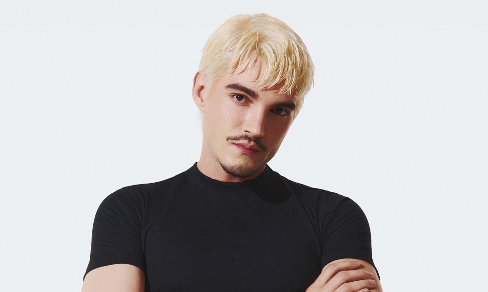 Em “SUPERNOVA”, Jão apresenta versão deluxe de “SUPER” com oito músicas novas