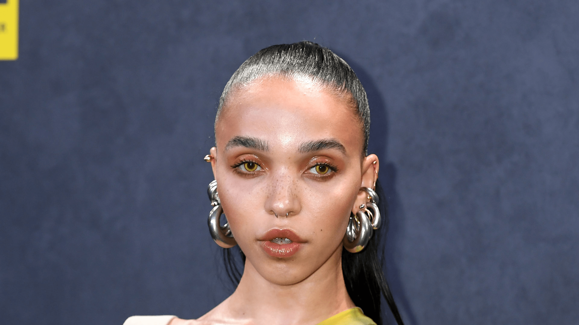 Letra: “Eusexua” – FKA twigs