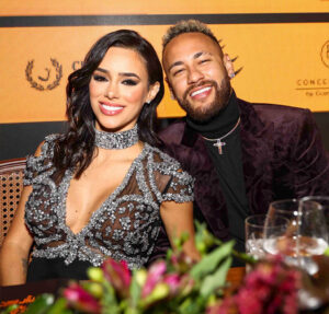 Neymar Jr. e Bruna Biancardi vão comemorar aniversário de Mavie em rede de resort com diárias de até 31 mil reais