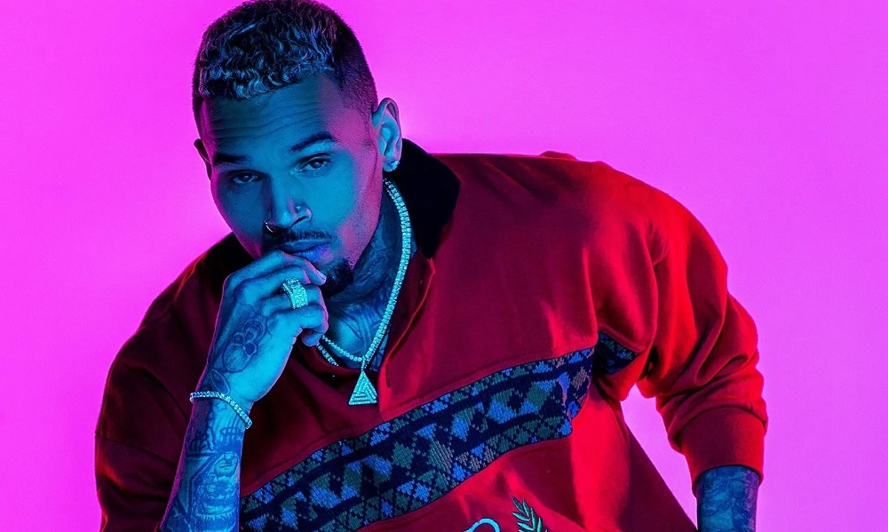 Chris Brown anuncia show único em São Paulo