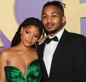 Rapper DDG confirma fim de relacionamento com Halle Bailey, atriz de A Pequena Sereia. Veja os casais que terminaram em 2024