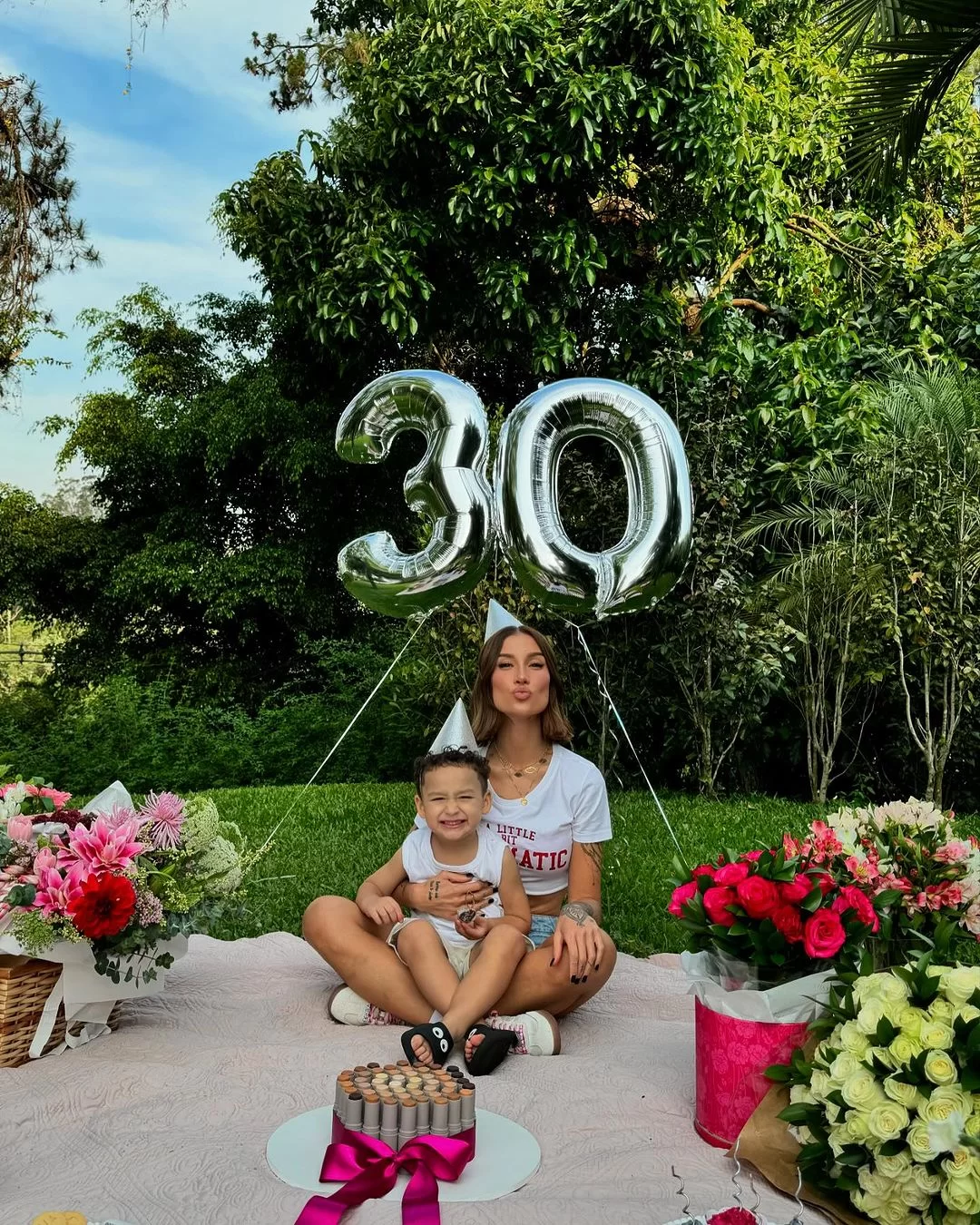 Bianca com o filho Cris (Foto: reprodução/Instagram/@bianca) Lorena Bueri