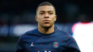 Mbappé é investigado por estupro na Suécia