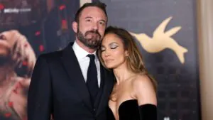 Jennifer Lopez e Ben Affleck se reencontram pela primeira vez após a oficialização do pedido de divórcio