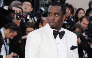 Atleta profissional impediu abuso de P. Diddy em festa; foto é anexada em processo – VEJA