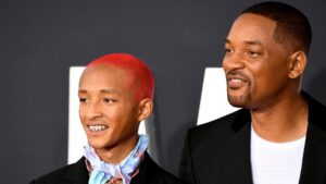 Web resgata vídeos de Will Smith beijando a boca do próprio filho; veja