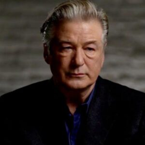 Alec Baldwin relembra acidente no set de Rust: A coisa mais difícil que já enfrentei