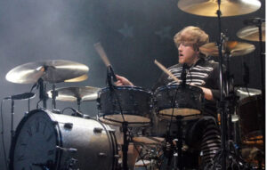 Morre Bob Bryar, baterista do My Chemical Romance, aos 44 anos