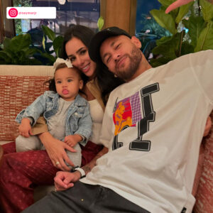 Neymar Jr. posta clique em família ao lado de Bruna Biancardi e Mavie: Bons momentos. Confira os melhores momentos entre eles após reatarem o relacionamento