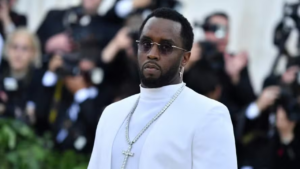 Preso, P. Diddy completa 55 anos, enquanto aguarda julgamento