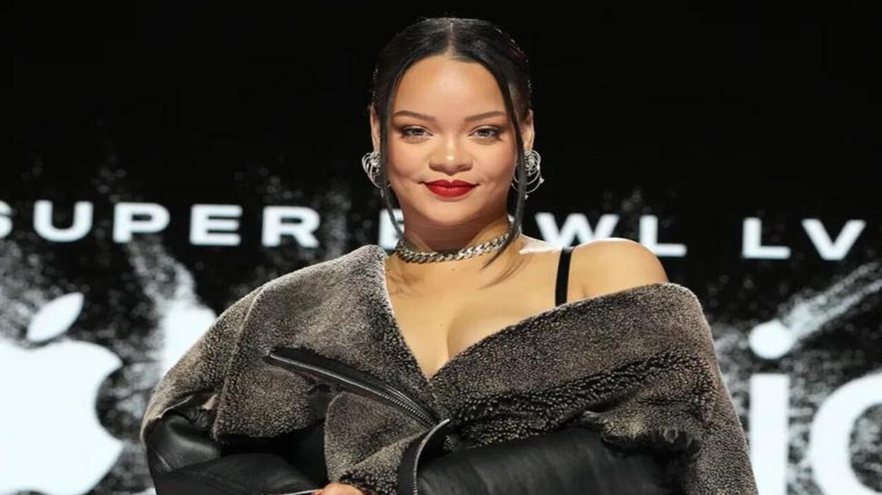 ELEIÇÕES EUA 2024: Rihanna incentiva estadunidenses a votarem Lorena Bueri