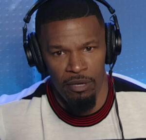 Jamie Foxx fala pela primeira vez sobre problema de saúde que o deixou apagado por 20 dias