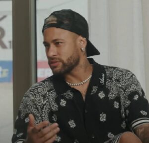 Neymar Jr. assinará contrato de apenas 180 dias com o Santos, afirma colunista