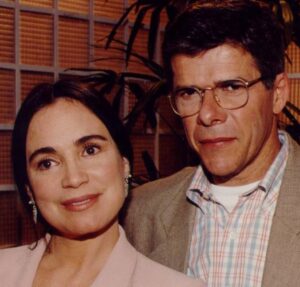 Homenageando Manoel Carlos, Globo anuncia reprise da novela História de Amor