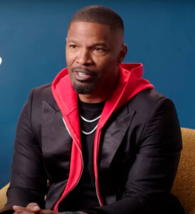 Namoro de Jamie Foxx e Alyce Huckstepp chega ao fim, diz revista. Veja os famosos que terminaram relacionamentos em 2025