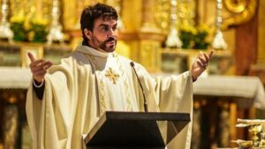 Padre Fábio de Melo fala sobre seu diagnóstico de depressão: “Minha alma sob sombra”