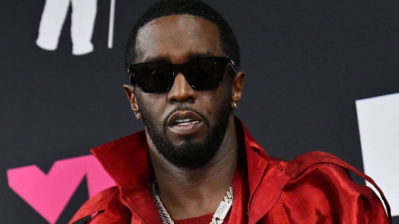 Diddy é acusado de exploração sexual por mais duas mulheres  Lorena Bueri