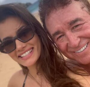 Noiva de Amado Batista investe 150 mil reais em lentes dentárias; veja como ficou