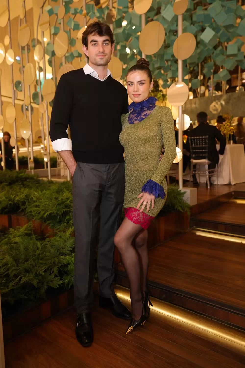 Giulia Be com o seu noivo Connor Kennedy  (Foto: reprodução/Iwi Onodera/ Brazil News) Lorena Bueri