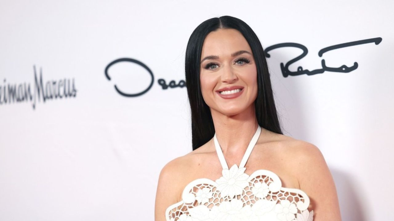 Katy Perry é alvo de críticas da família de idoso em batalha judicial sobre imóvel Lorena Bueri