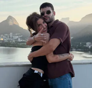 Bianca Andrade e Diego Cruz assumem relacionamento em post romântico