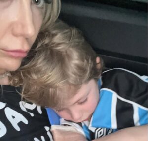 Filho e Luiza Possi passa por cirurgia após queda: Foi tudo muito rápido