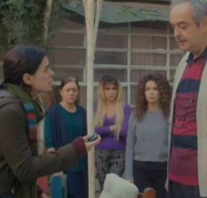 Yusuf faz uma proposta indecorosa para Ceyda, mas ela prega uma tremenda peça nele. Veja o que vai rolar em Força de Mulher nesta terça-feira