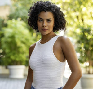 Afonso e Maria de Fátima concordam em não ficar juntos enquanto ele namora Solange. Confira o que vai rolar neste sábado em Vale Tudo