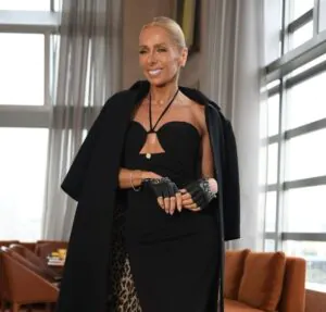 Adriane Galisteu fala sobre estilo: – A elegância vem da alma, não tem a ver só com a roupa