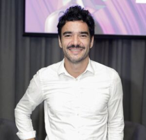Caio Blat relembra relação com Preta Gil e destaca importância da cantora em sua vida: Absolutamente iluminada