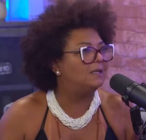 Babi Cruz desabafa após missa de sétimo dia de Arlindo Cruz: Ainda estou reconfigurando o meu HD interno