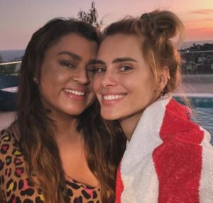 Carolina Dieckmmann resgata memórias com Preta Gil: Eu te vejo em tudo que é bonito e alegre