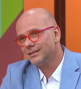 Fernando Scherer, o Xuxa, relembra quadro depressivo que o levou ao vício em sexo, pornografia e álcool