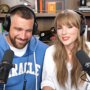 Novo álbum, primeiro date com Travis Kelce, vida fora dos palcos… Veja os melhores momentos de Taylor Swift no podcast New Heights