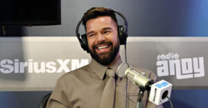 Ricky Martin faz história e recebe prêmio inédito no VMA 2025