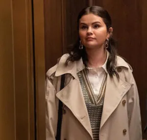 Selena Gomez revela como as críticas ao seu corpo afetaram sua saúde mental: Sou muito sensível