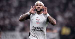 Gravidez bombástica! Influenciadora diz que Memphis Depay está prestes a ser pai e some após descoberta