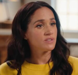 Meghan Markle reflete sobre o crescimento dos filhos durante homenagem em Nova York