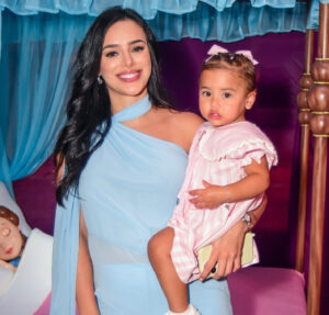 A princesa chegou! Bruna Biancardi mostra detalhes da festa de aniversário de Mavie, sua filha com Neymar Jr