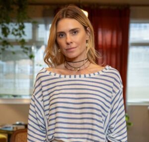 Carolina Dieckmmann abre álbum de fotos da festa de aniversário e exibe vídeo de homenagem à Preta Gil