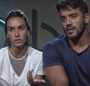 André Coelho lamenta morte de um dos filhos gêmeos e pede orações pelo outro bebê prematuro