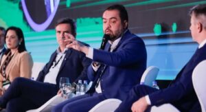 Julgamento que pode cassar Cláudio Castro e torná-lo inelegível acende sinal de alerta entre aliados da direita