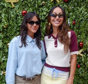 Bruna Marquezine e Sabrina Sato brilham com visual em evento em Paris
