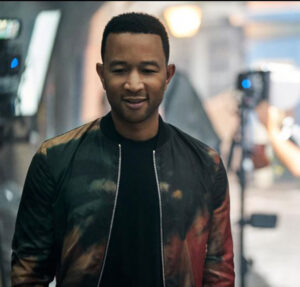 John Legend comenta sobre casamento de 12 anos com Chrissy Teigen: Crescemos juntos