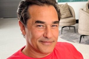 Justiça determina penhora de bens de Luciano Szafir